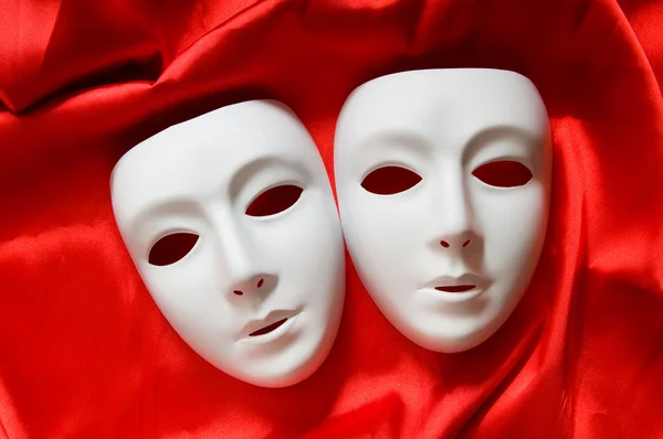 Concept de théâtre avec les masques en plastique blanc — Photo