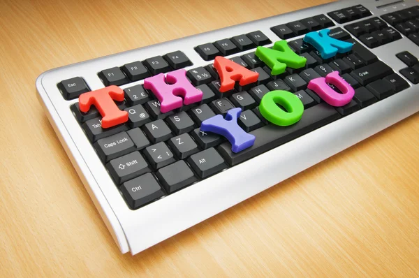 Mensagem de agradecimento no teclado — Fotografia de Stock