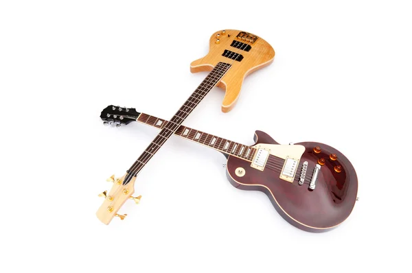 Guitarra musical isolada no fundo branco — Fotografia de Stock