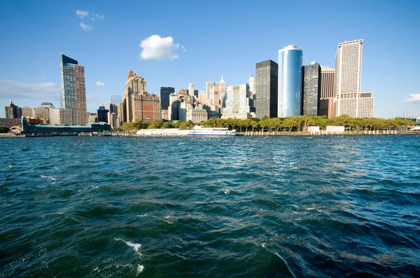 New York panorama de la ville avec de grands gratte-ciel Photos De Stock Libres De Droits