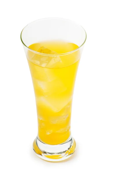 Барвистий коктейль в окулярах з льодом — стокове фото