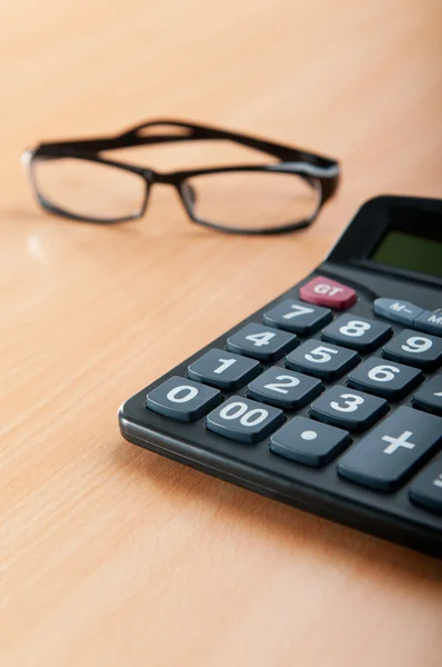 Conceito de negócio com calculadora contábil — Fotografia de Stock