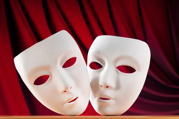 Masker med teaterkoncept — Stockfoto