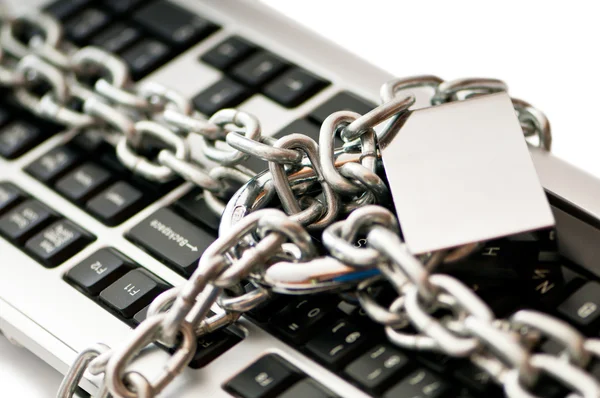 Conceito de segurança na internet com cadeado e teclado — Fotografia de Stock
