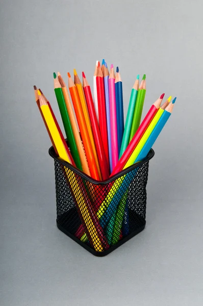 Lápices de colores en el fondo —  Fotos de Stock