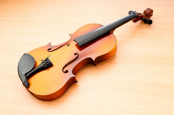 Violino isolato sul bianco — Foto Stock