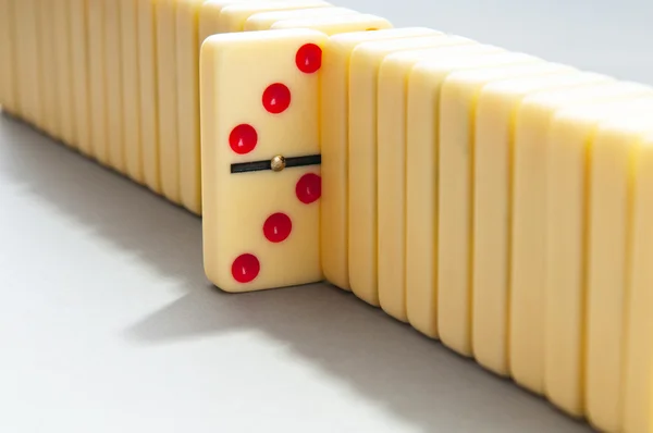 Efek Domino dengan banyak potongan — Stok Foto