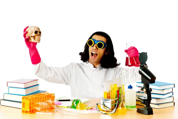 Chemist in the lab experimenting with solutions — Stock Photo, Image