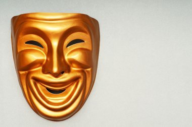 Tiyatro anlayışı ile maskeleri