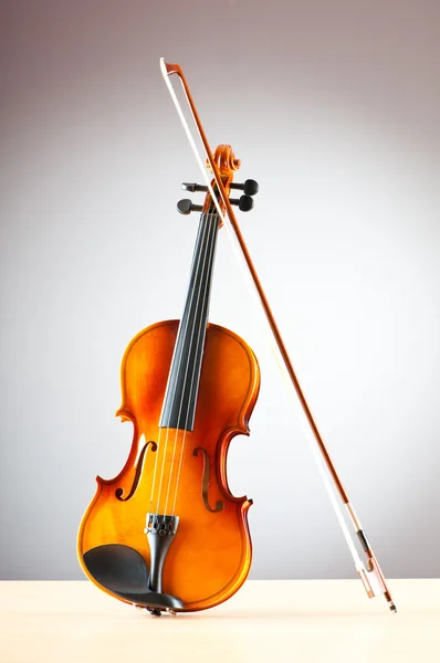 Concept musical avec violon — Photo