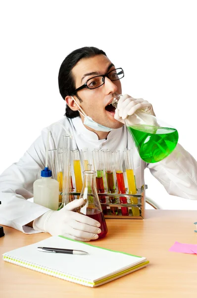 化学実験室で働く学生 — ストック写真