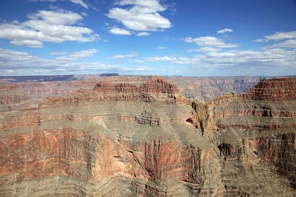 Grand canyon in zonnige dag — Stockfoto