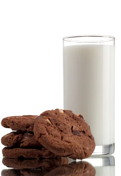 Melk met cookies — Stockfoto