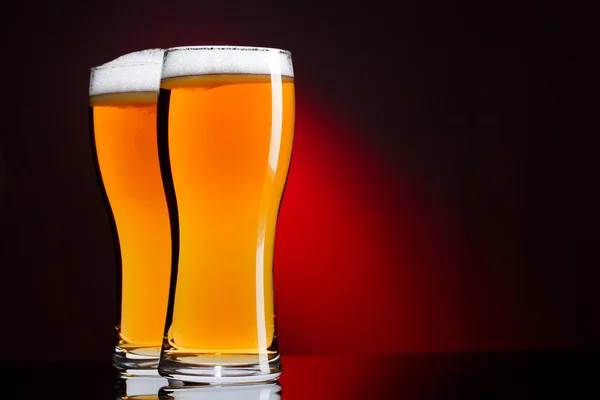 Två glas öl — Stockfoto