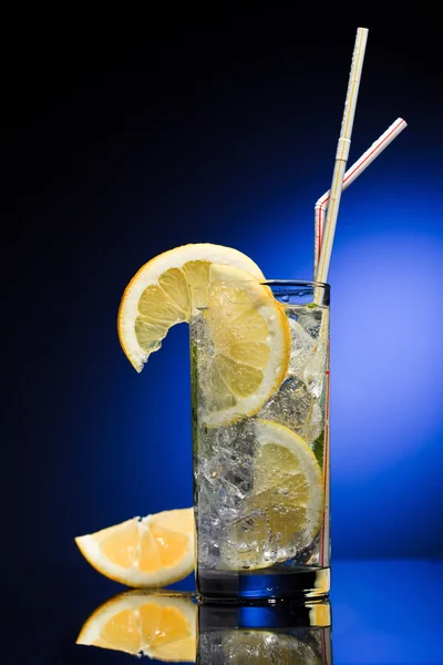 Лимонний коктейль — стокове фото