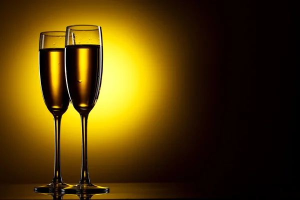 Dvojice flétn šampaňského — Stock fotografie