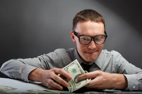 Homem feliz com dinheiro — Fotografia de Stock