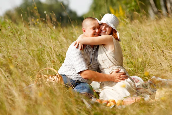 Young couple at outdoor — Stock Photo, Image