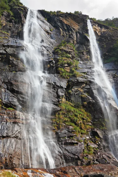 二重滝 — ストック写真