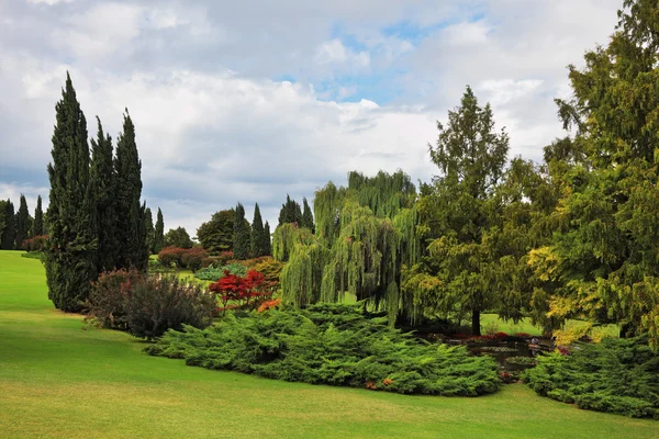 Bajecznie piękny ogród park sigurta — Zdjęcie stockowe