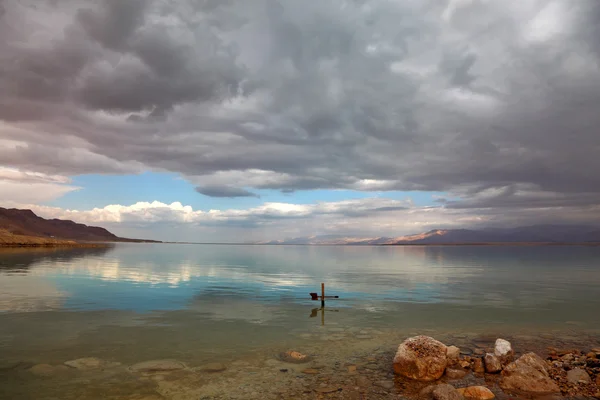 Un apus de iarnă la Marea Moartă — Fotografie, imagine de stoc