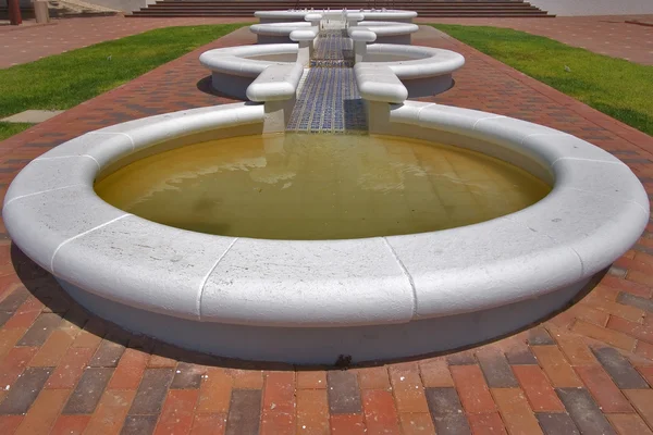 Linea di fontane . — Foto Stock