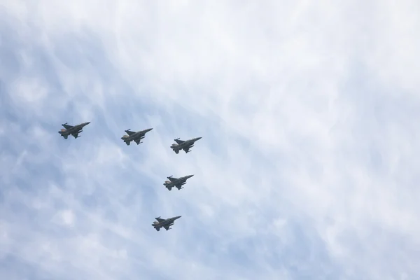El escuadrón de aviones de guerra —  Fotos de Stock