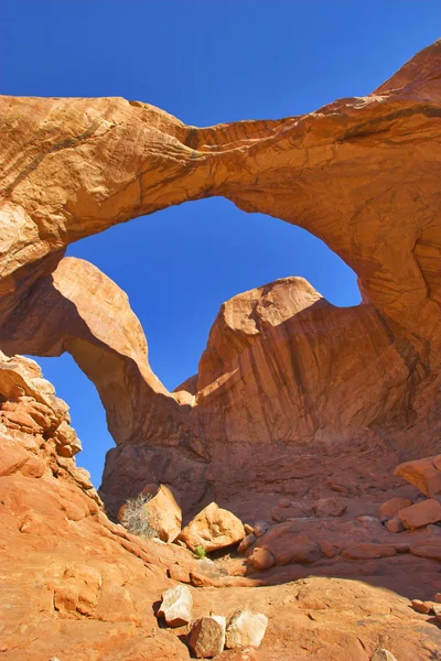 Arches on a background of the blue sky — Stock Photo, Image