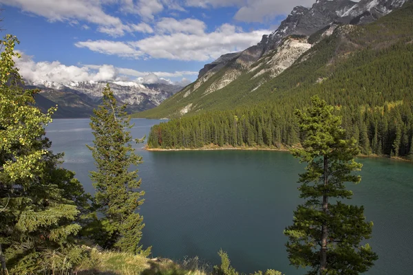 Lago Montanha. — Fotografia de Stock