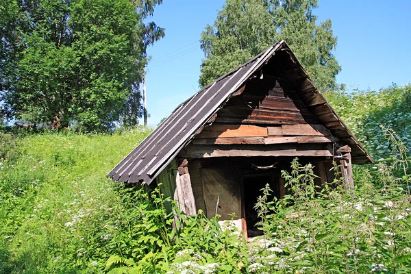 오래 된 목조 주택 — 스톡 사진