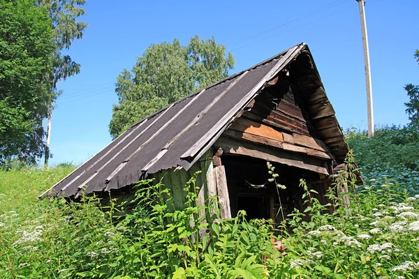 Altes Holzhaus — Stockfoto
