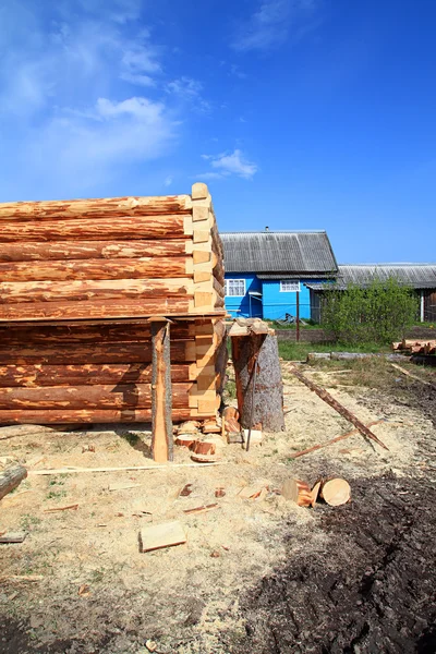 Construction of the new wooden building — Stock Photo, Image