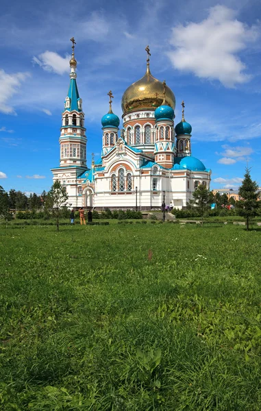 Uspensky kathedraal. Omsk. — Stockfoto