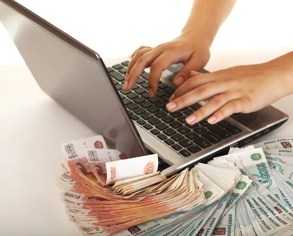 Earn money using your computer — Stock Photo, Image