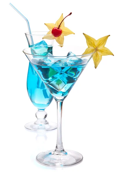 两个蓝色热带鸡尾酒 — 图库照片