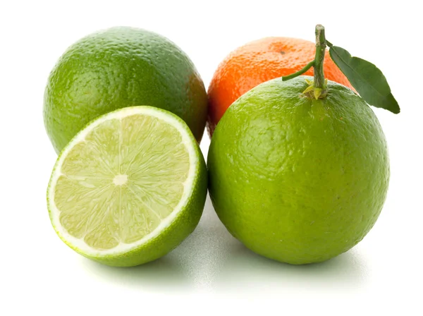 Limes and tangerine — Stock Photo, Image