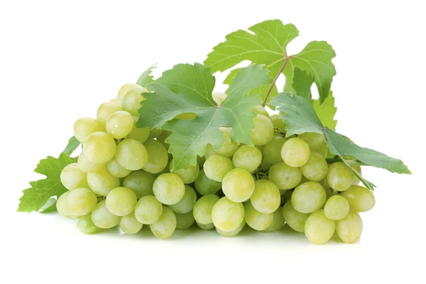 Raisins blancs avec feuilles — Photo