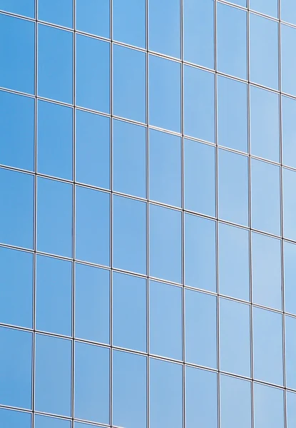 Kék windows modern épület — Stock Fotó
