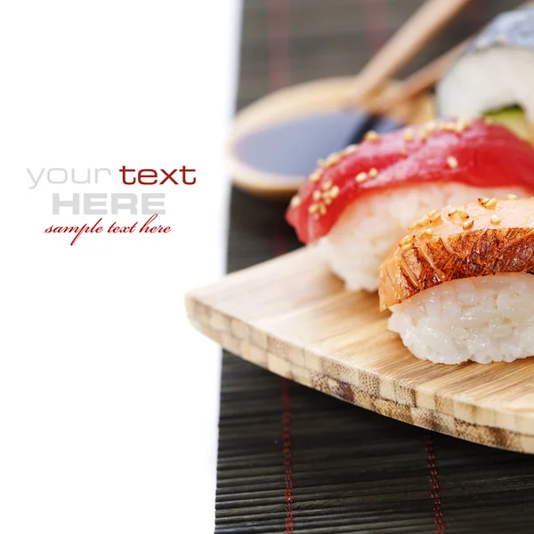 Набор японских суши — стоковое фото