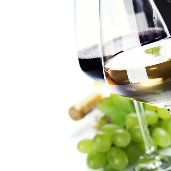 ワインとブドウのメガネ — ストック写真