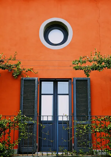Zarif ön kapı, Toskana — Stok fotoğraf