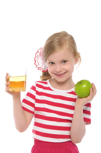 Glückliches Mädchen mit Apfel und Apfelsaft — Stockfoto