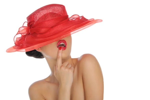 Krásná žena s červeným kloboukem — Stock fotografie