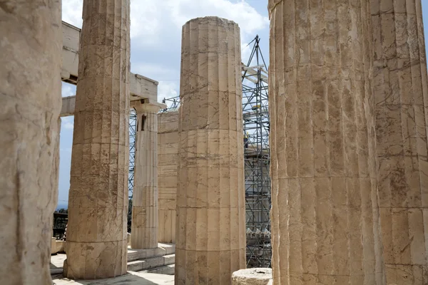 Columns of entrance propylaea — Stock Photo, Image