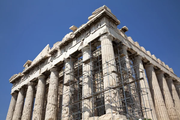 雅典娜神庙在雅典卫城 — 图库照片