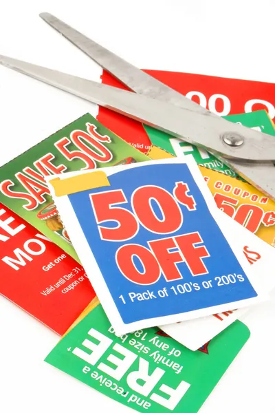 Clipping coupons — Stock Photo, Image