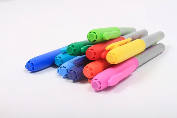 Барвисті маркери в веселкових кольорах — стокове фото