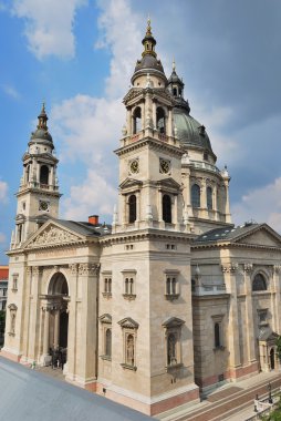 Budapest. Basilica of St. Stephen clipart