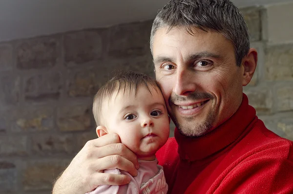 Menina bebê com seu pai — Fotografia de Stock