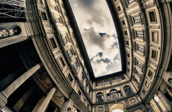 Uffizi-bygningen i Firenze – stockfoto